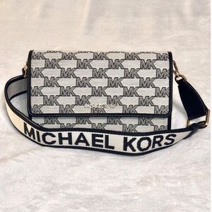 Michael Kors Jet Set Item Black Multi Jacquard Wallet Crossbody